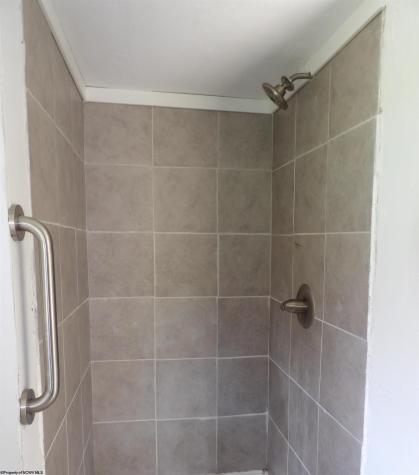 489 Mayapple Lane Fairmont WV 26554