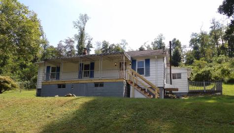 489 Mayapple Lane Fairmont WV 26554
