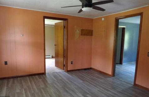 489 Mayapple Lane Fairmont WV 26554
