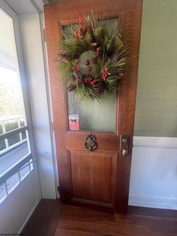 13069 Morgantown Pike Moatsville WV 26250