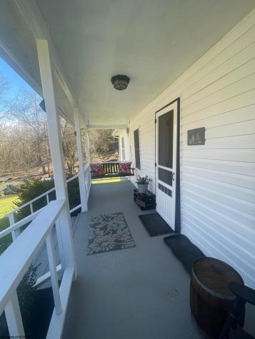 13069 Morgantown Pike Moatsville WV 26250