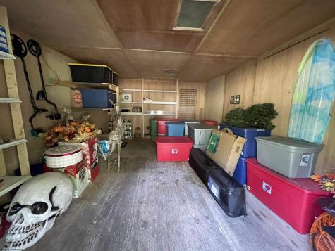 13069 Morgantown Pike Moatsville WV 26250