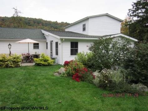 13069 Morgantown Pike Moatsville WV 26250