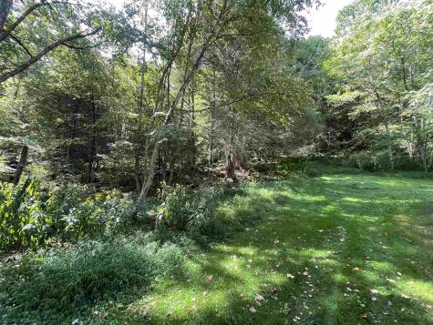 13069 Morgantown Pike Moatsville WV 26250