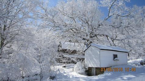 13069 Morgantown Pike Moatsville WV 26250