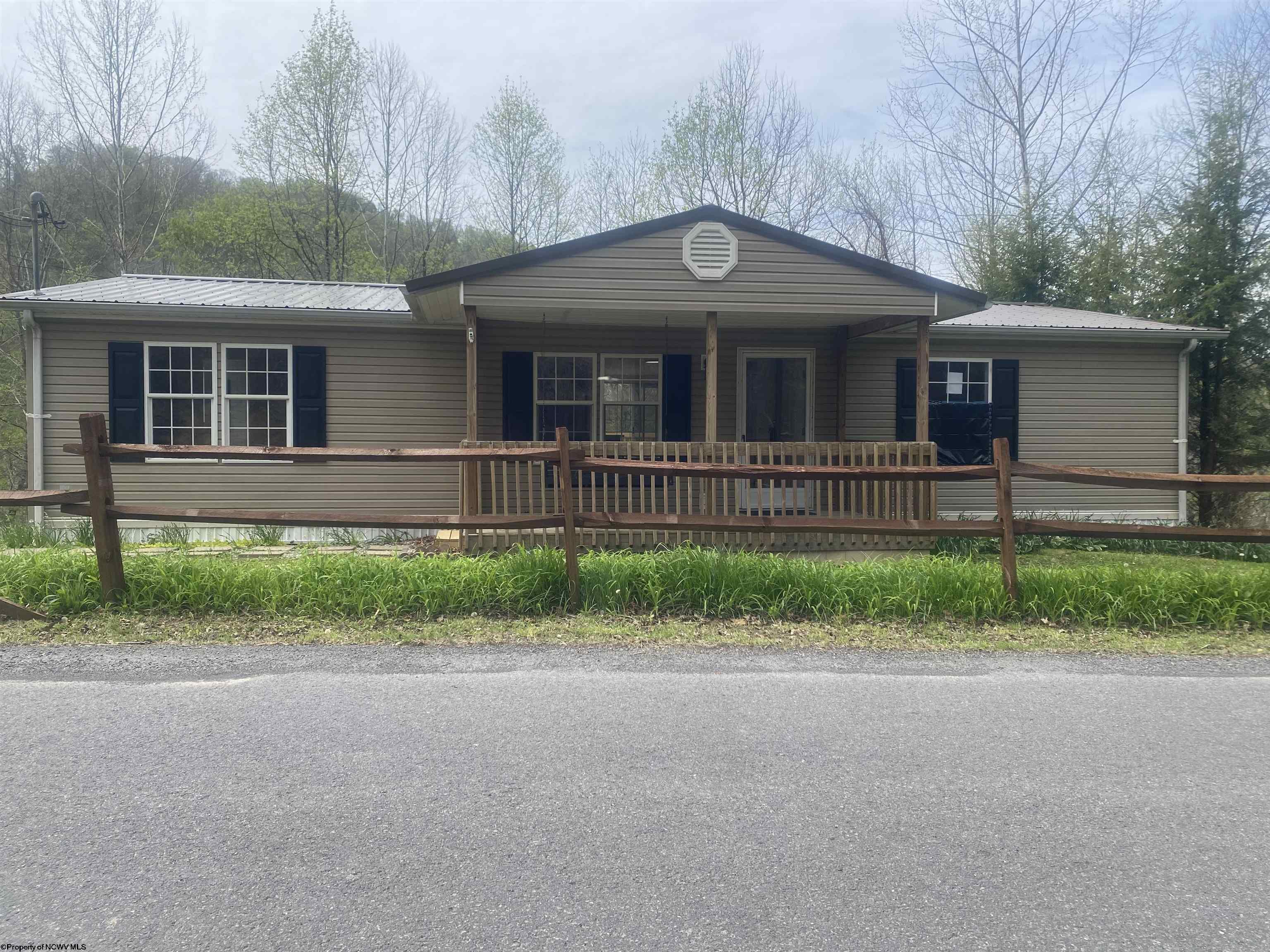 945 Pine Grove Road Fairmont WV 26554