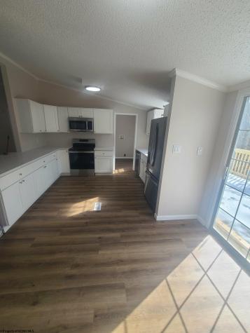 945 Pine Grove Road Fairmont WV 26554
