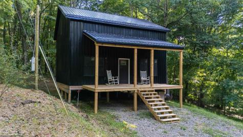 629 Glory Barn Road Morgantown WV 26501