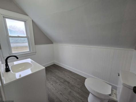 126 Anderson Street Clarksburg WV 26301