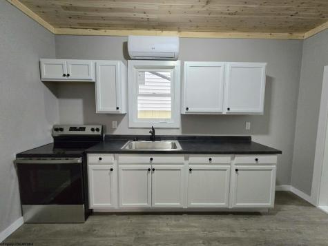 126 Anderson Street Clarksburg WV 26301