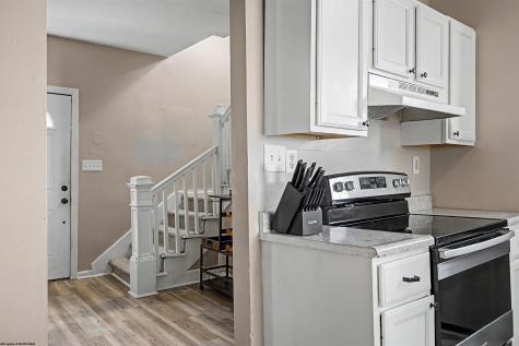483 Dallas Street Morgantown WV 26508