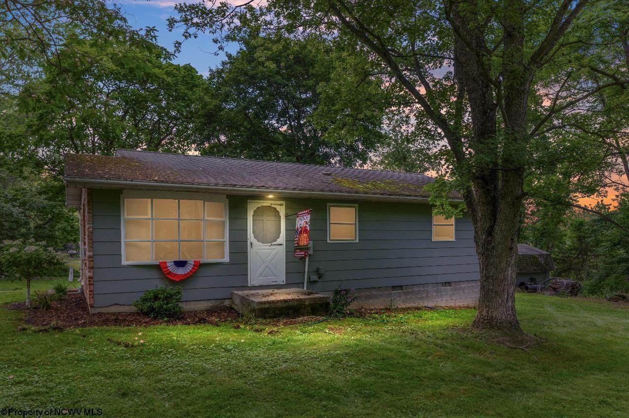 3461 N Mountain Road Wardensville WV 26851