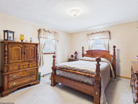 7 Hilltop Drive Philippi WV 26416
