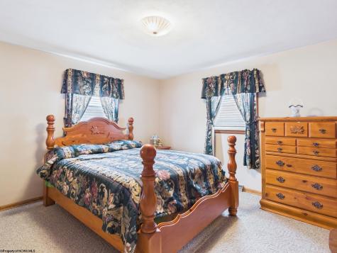 7 Hilltop Drive Philippi WV 26416