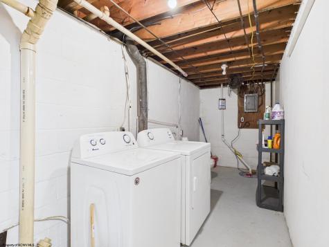 7 Hilltop Drive Philippi WV 26416