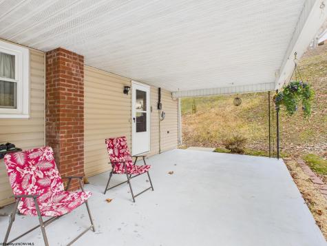 7 Hilltop Drive Philippi WV 26416