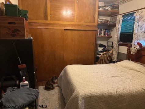 10 N Field Drive Moatsville WV 26405