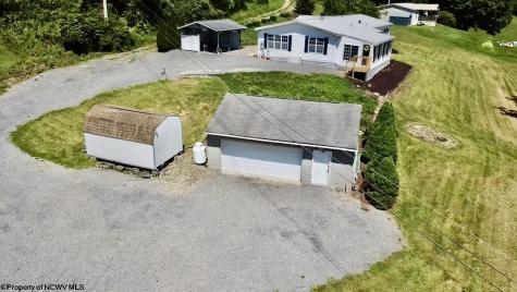 2210 Lazelle Union Road Maidsville WV 26541