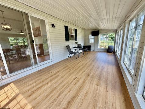 2210 Lazelle Union Road Maidsville WV 26541