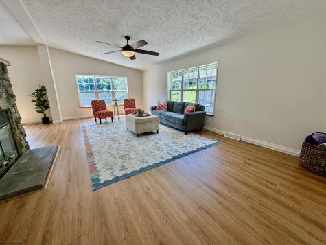 2210 Lazelle Union Road Maidsville WV 26541