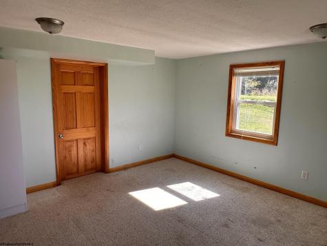3785 Grafton Road Morgantown WV 26508-359