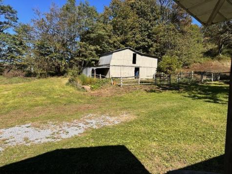 3785 Grafton Road Morgantown WV 26508-359