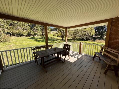 3785 Grafton Road Morgantown WV 26508-359