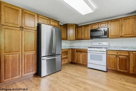 6002 Greenbrier Road Salem WV 26426