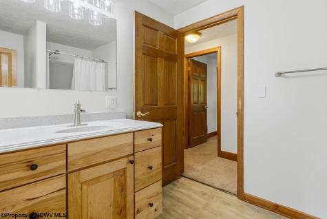 6002 Greenbrier Road Salem WV 26426