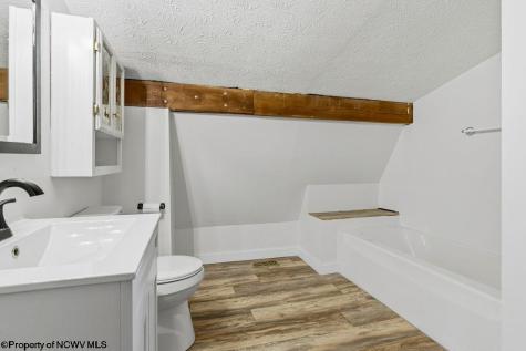 6002 Greenbrier Road Salem WV 26426