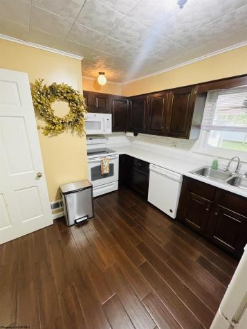 1208 Bell Run Road Fairmont WV 26588