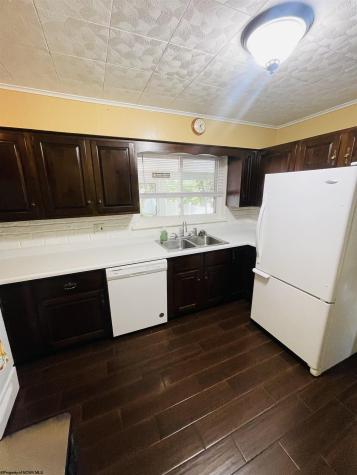 1208 Bell Run Road Fairmont WV 26588