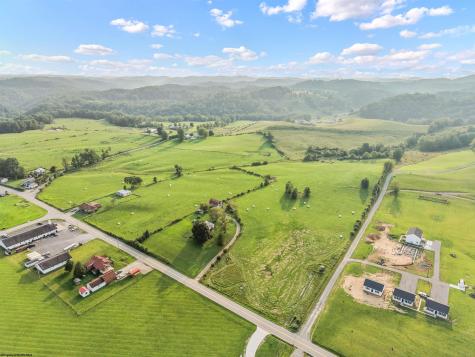197 Spruce Fork Road Buckhannon WV 26201