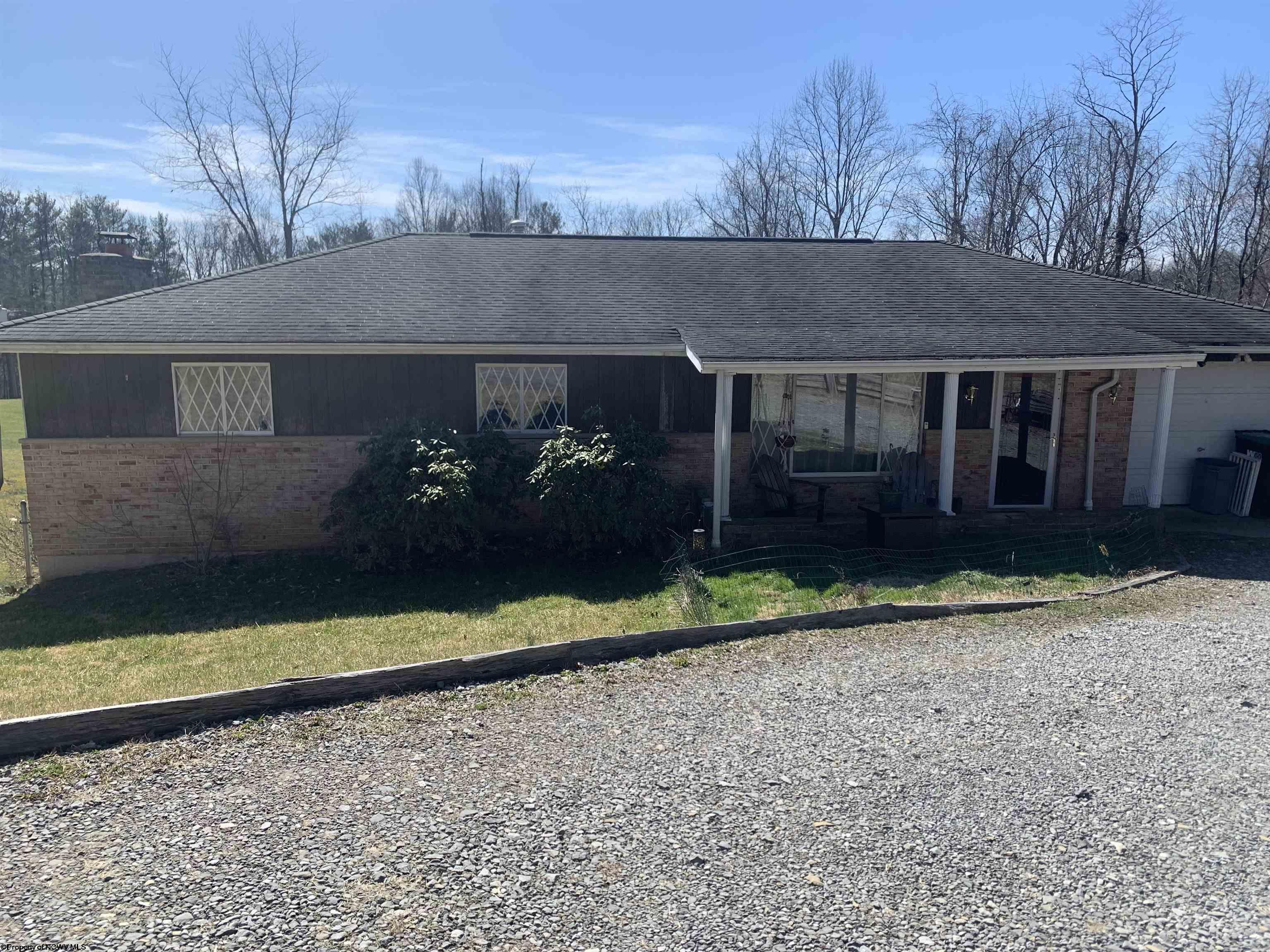 7100 N Calhoun Highway Mount Zion WV 26151