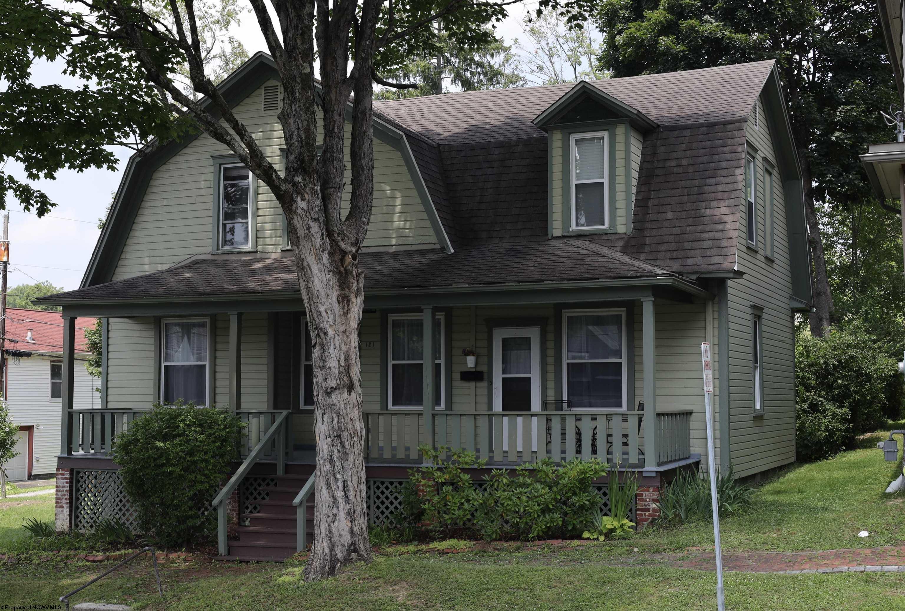 121 Earle Street Elkins WV 26241
