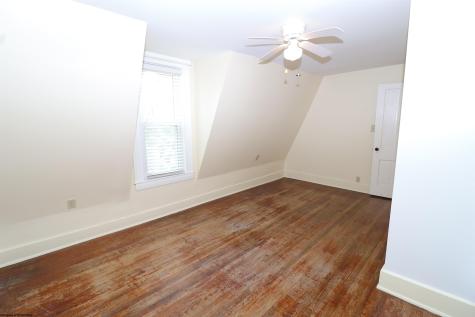 121 Earle Street Elkins WV 26241