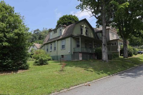 121 Earle Street Elkins WV 26241