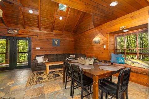 100 Ginger Court Terra Alta WV 26764