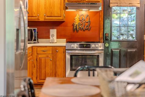 100 Ginger Court Terra Alta WV 26764