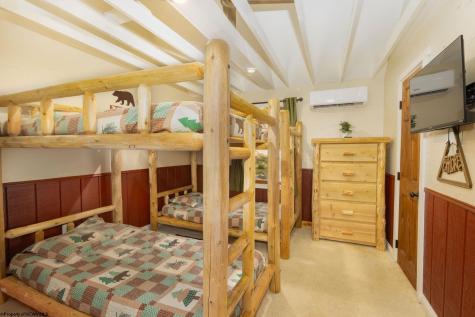 100 Ginger Court Terra Alta WV 26764