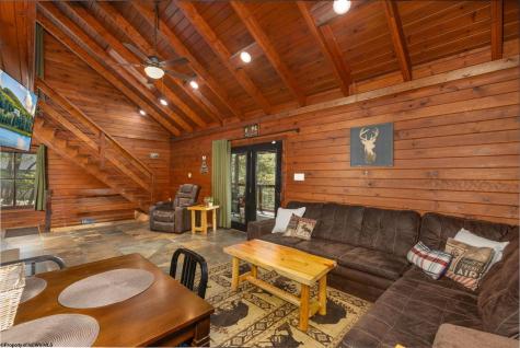 100 Ginger Court Terra Alta WV 26764