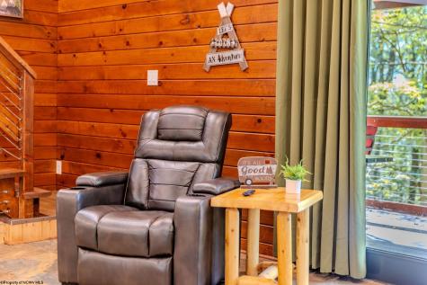 100 Ginger Court Terra Alta WV 26764