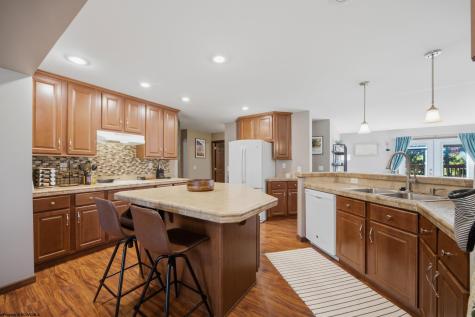 1986 Rock Union Road Fairmont WV 26554