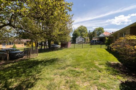 928 East Avenue Shinnston WV 26431