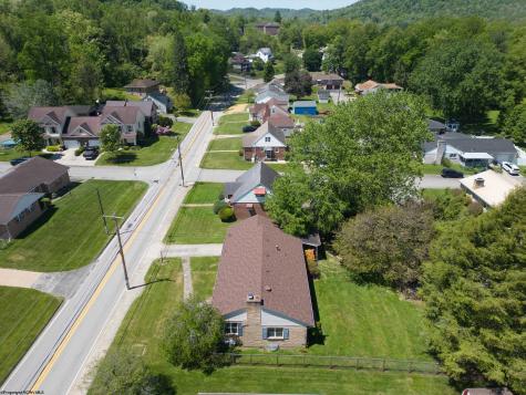 928 East Avenue Shinnston WV 26431