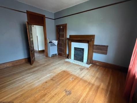 131 W 7th Street Weston WV 26452