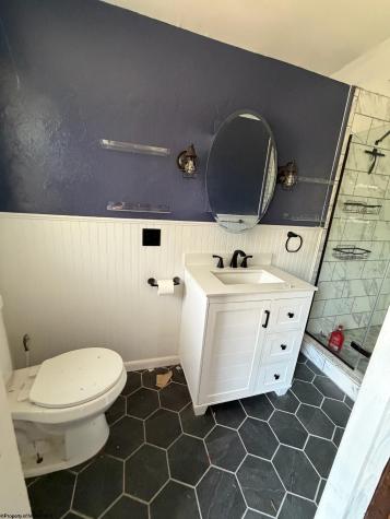 131 W 7th Street Weston WV 26452