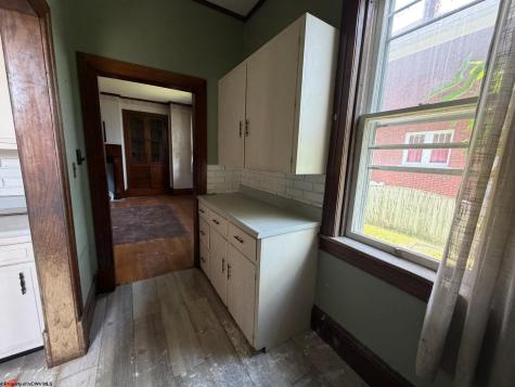 131 W 7th Street Weston WV 26452