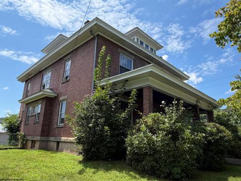 131 W 7th Street Weston WV 26452