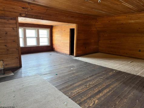 131 W 7th Street Weston WV 26452